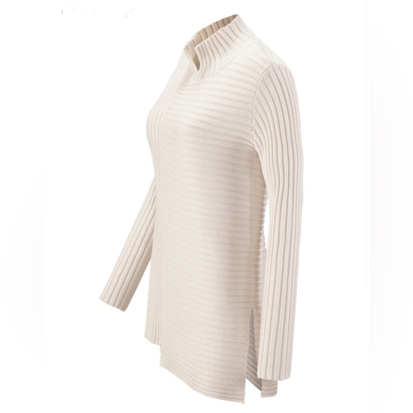 Cabi D-Ring Pullover Ivory Turtleneck Size Small - Picture 3 of 13